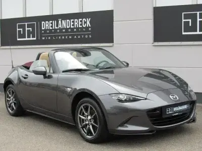 Gebraucht Mazda MX5 131 PS (96 kW) 2018 Grau Cabrio