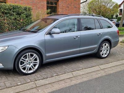 gebraucht Skoda Superb 2.0 TDI DSG Leder Top Zustand Scheckheft