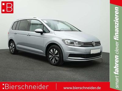 Gebraucht VW Touran Move 122 PS (89 kW) 2024 Silber Van / Kleinbus
