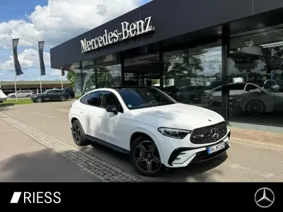 Gebraucht Mercedes GLC200 AMG 163 PS (119 kW) 2026 Polarweiß uni SUV