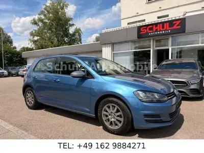Gebraucht VW Golf VII 2013 Blau Limousine