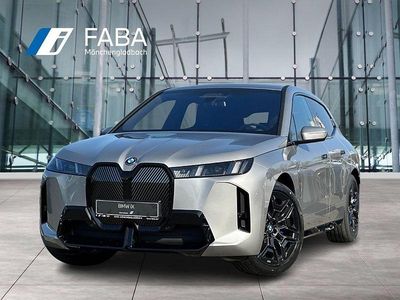 Neu BMW iX M Sport 300 kW (408 PS) 2026 Grau SUV
