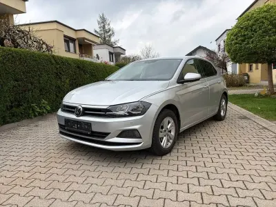 Gebraucht VW Polo Comfortline 80 PS (58 kW) 2020 Silber Kleinwagen