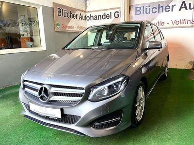 Grau Gebraucht 2018 Mercedes B200 Edition Van / Kleinbus | 18.950 € (Fairer Preis)