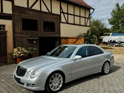 Gebraucht Mercedes E280 Avantgarde 190 PS (139 kW) 2008 Silber Limousine