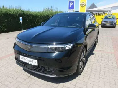 Gebraucht Opel Grandland X 136 PS (100 kW) 2025 Schwarz SUV
