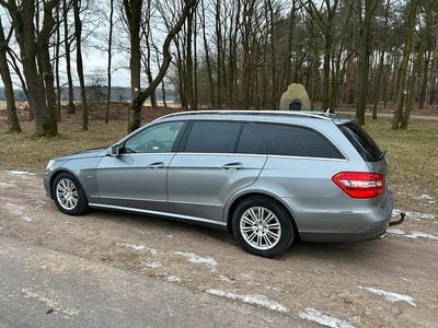 Gebraucht Mercedes E350 231 PS (169 kW) 2009 Grau Kombi