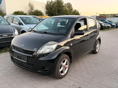 Gebraucht Daihatsu Sirion 91 PS (66 kW) 2008 Schwarz Kleinwagen