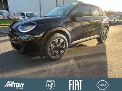 Neu Fiat 600 110 PS (80 kW) 2025 601  schwarz SUV