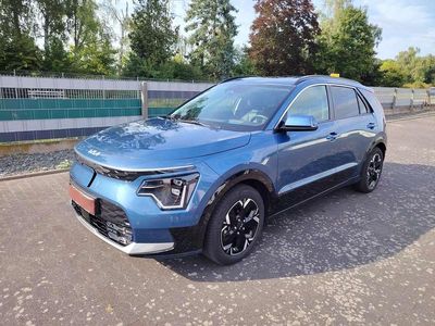Blau Gebraucht 2023 Kia e-Niro Vision SUV | 32.500 € (Etwas zu teuer)