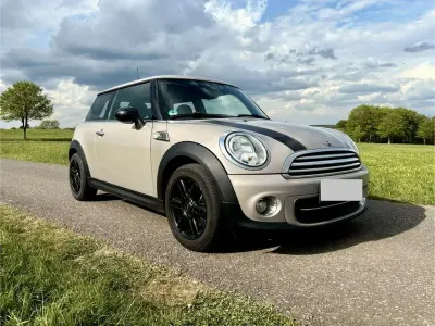 Usado Mini ONE 98 HP (72 kW) 2012 Cinzento Citadino