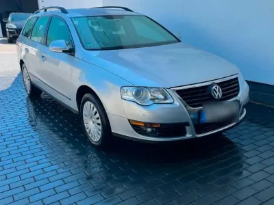 Gebraucht VW Passat 140 PS (102 kW) 2009 Silber Kombi