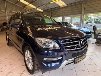 Brugt Mercedes ML350 258 HK (189 kW) 2012 Blå SUV