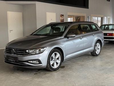 Gebraucht VW Passat Business 200 PS (147 kW) 2022 Pyrit silber Kombi