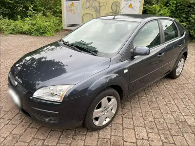 Gebraucht Ford Focus Style 125 PS (91 kW) 2007 Grau Limousine