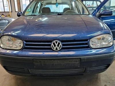 VW Golf IV