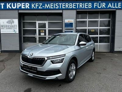 Gebraucht Skoda Kamiq Selection 95 PS (69 kW) 2024 Brilliantsilber metallic SUV