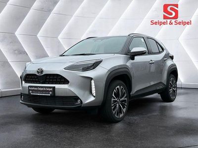 Gebraucht Toyota Yaris Cross Style 116 PS (85 kW) 2024 Silber SUV