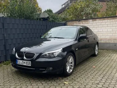 Second-hand BMW 525 218 CP (160 kW) 2008 Negru Berlinǎ