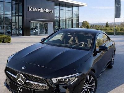 Gebraucht Mercedes CLA200 163 PS (119 kW) 2022 Schwarz Coupé