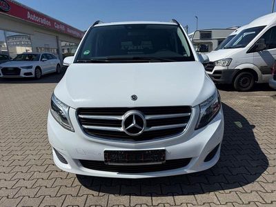 Usata Mercedes V220 Edition 190 CV (139 kW) 2018 Bianco Monovolume