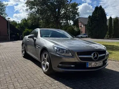 Gebraucht Mercedes SLK200 184 PS (135 kW) 2015 Grau Cabrio