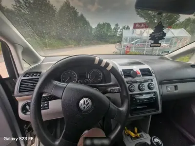Gebraucht VW Touran 140 PS (102 kW) 2010 Grau Van / Kleinbus