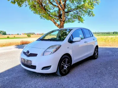 Gebraucht Toyota Yaris 69 PS (50 kW) 2011 Kleinwagen