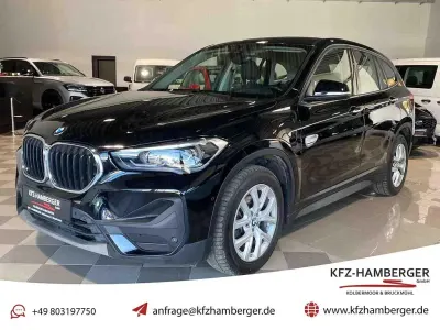 Używany BMW X1 Advantage 220 KM (161 kW) 2020 Czarny SUV