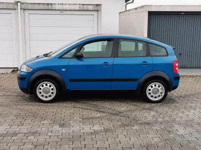 Brugt Audi A2 75 HK (55 kW) 2003 Blå Hatchback