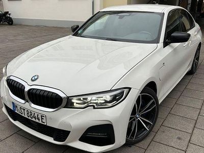 Second-hand BMW 330e M Sport 292 CP (214 kW) 2020 Alb Berlinǎ