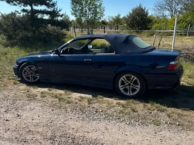 Gebraucht BMW 320 Cabriolet 150 PS (110 kW) 1997 Blau Cabrio