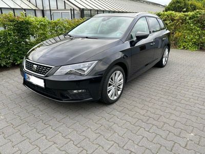 gebraucht Seat Leon ST 1,4 Xcellence 125 PS, LED, Navi, SHZ, Kamera, Apple