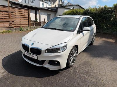 Gebraucht BMW 220 M Sport 190 PS (139 kW) 2016 Weiß Kombi