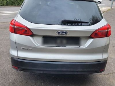 gebraucht Ford Focus 1,5TDCi 88kW DPF Trend Turnier Trend