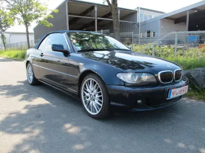 Gebraucht BMW 320 Cabriolet 170 PS (125 kW) 2003 Blau Cabrio