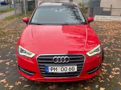 Rot Gebraucht 2015 Audi A3 Ambiente Limousine | 13.200 € (Fairer Preis)