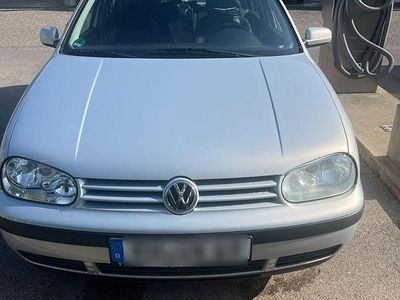 VW Golf IV