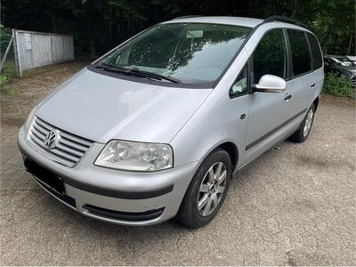 VW Sharan