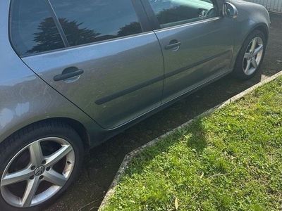 gebraucht VW Golf V 