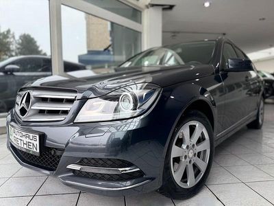 Gebraucht Mercedes C200 136 PS (100 kW) 2013 Grau Limousine