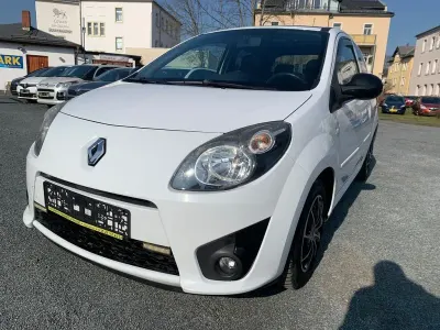 Używany Renault Twingo 76 KM (55 kW) 2009 Biały Hatchback