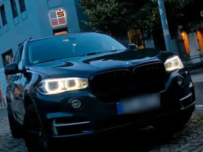 Gebraucht BMW X5 258 PS (189 kW) 2015 Blau SUV