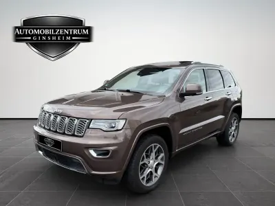 Gebraucht Jeep Grand Cherokee Overland 250 PS (183 kW) 2019 Braun SUV
