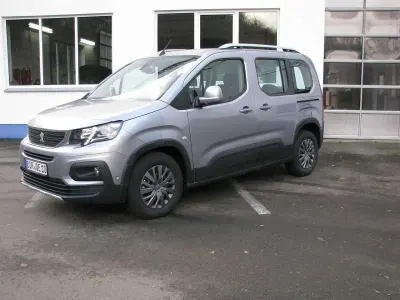 Gebraucht Peugeot Rifter Allure 131 PS (96 kW) 2019 Grau Van / Kleinbus