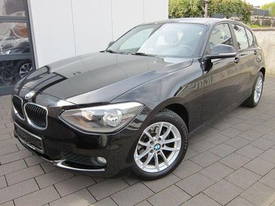 Gebraucht BMW 114 102 PS (75 kW) 2014 Schwarz Kleinwagen