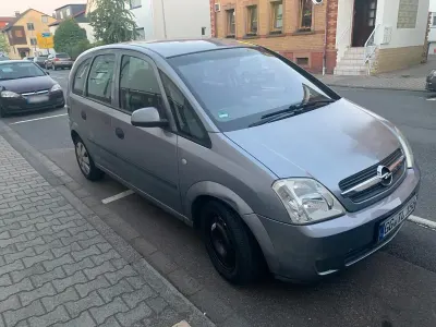 Gebraucht Opel Meriva 87 PS (63 kW) 2003 Silber Van / Kleinbus