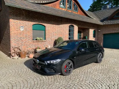 Używany Mercedes CLA35 AMG AMG 306 KM (225 kW) 2023 Czarny Kombi