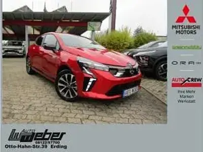 Neu Mitsubishi Colt Plus 143 PS (105 kW) 2025 Rot (aurorarot (m)) Limousine