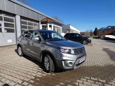 Gebraucht Suzuki Vitara 140 PS (102 kW) 2018 Grau SUV